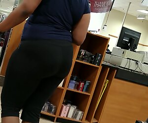 Big Mama booty
