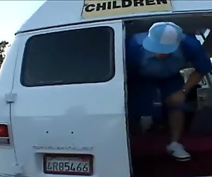 icecream truck cute eightteen year old cheerleader gets long white dick fuc